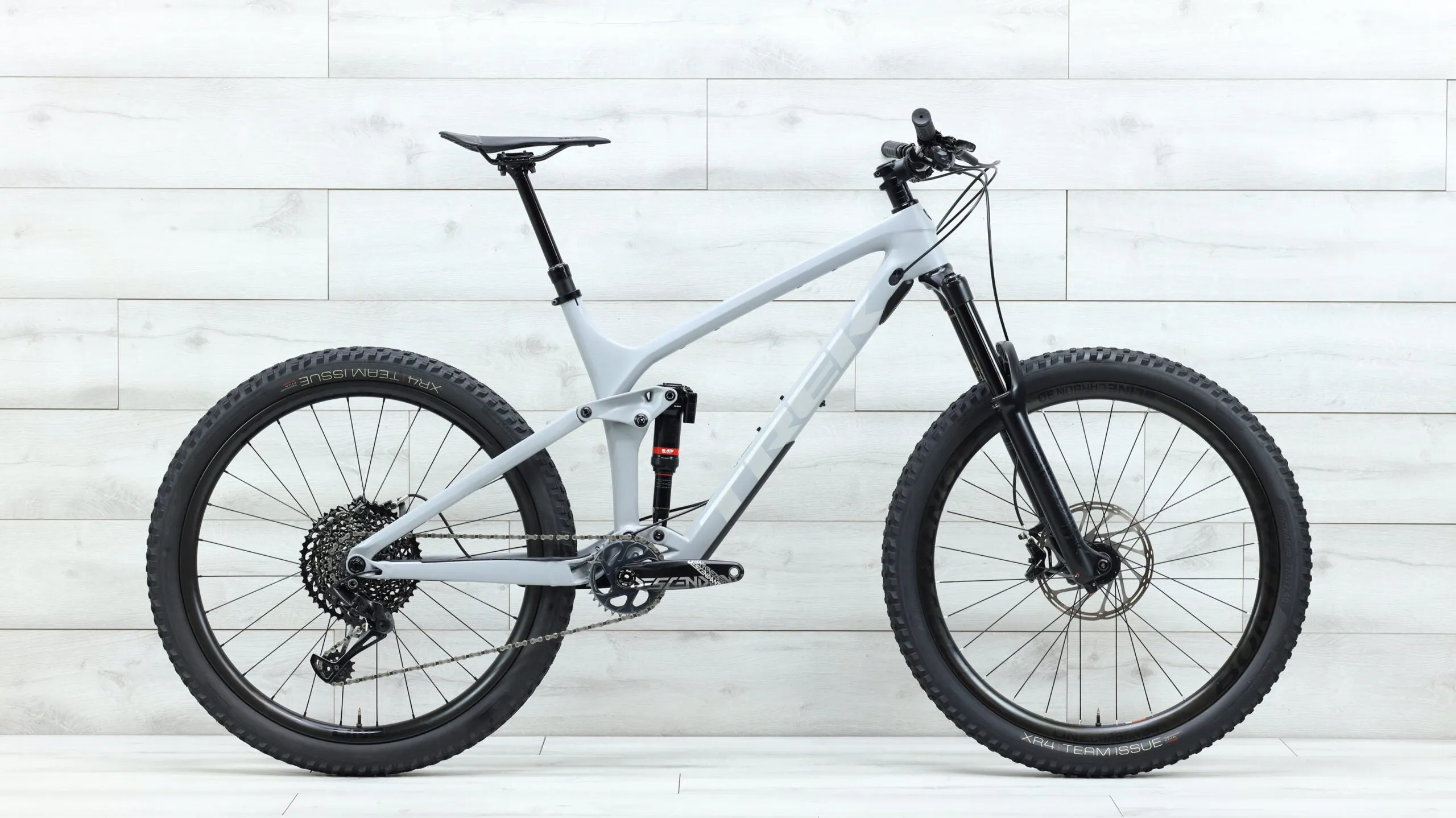 2019 Trek Remedy 9.8  Mountain Bike - Large