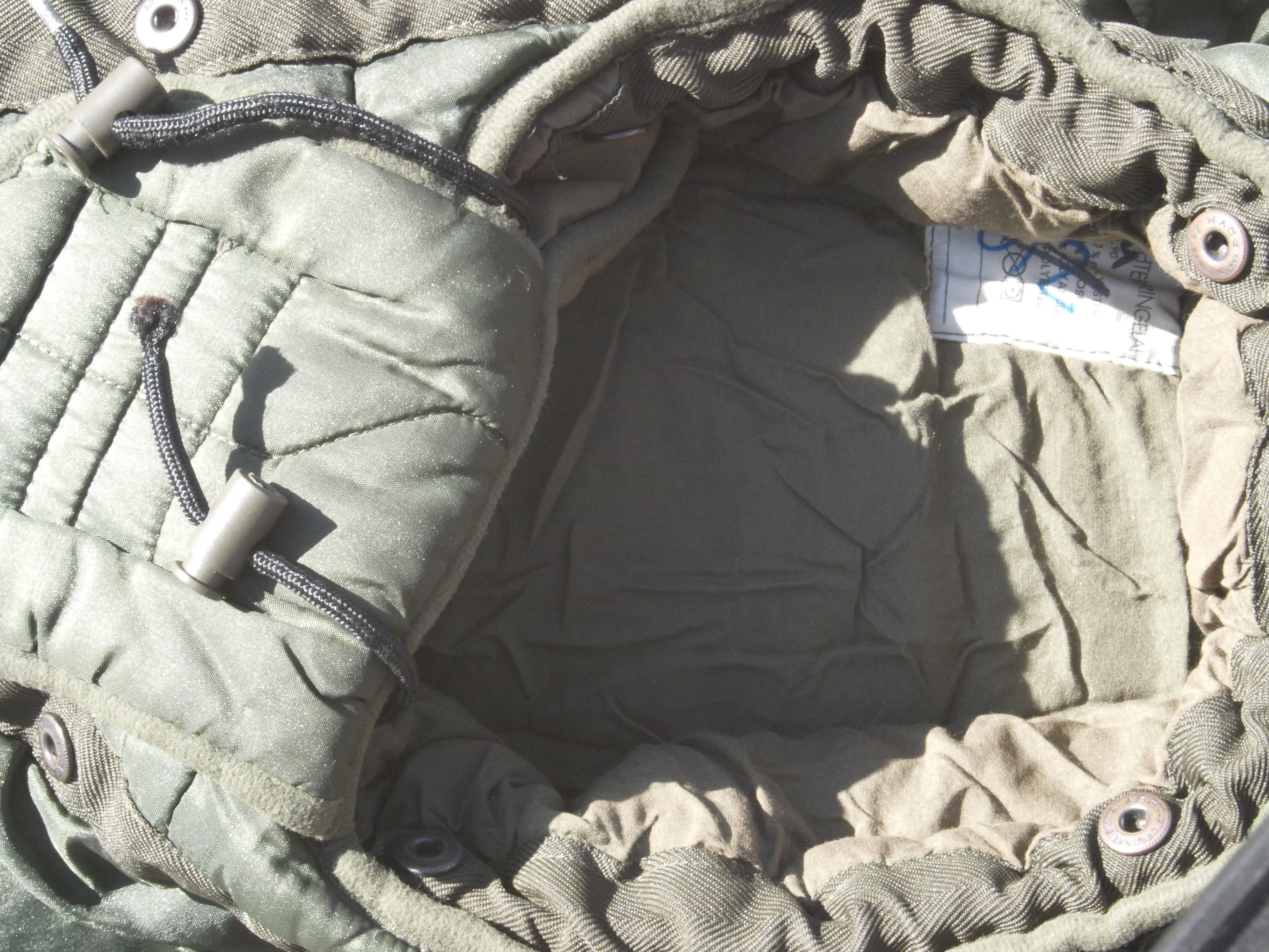 Grade 1 Dutch M90 Cold Weather Military Sleeping Bag - Optimized for Extreme Conditions