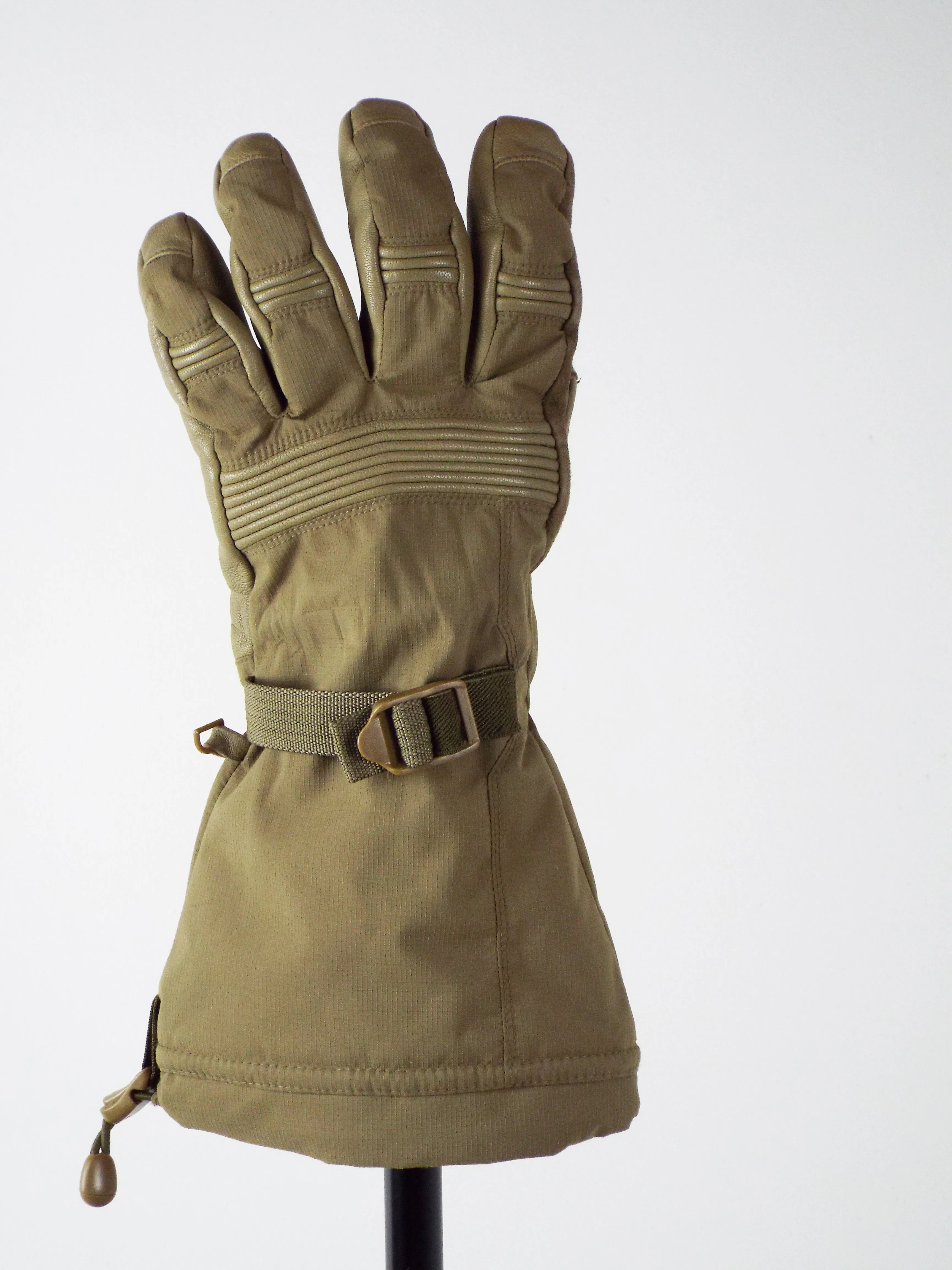 Dutch Military - Olive Green - Rip-stop Insulated gloves w/ leather palms and fingers