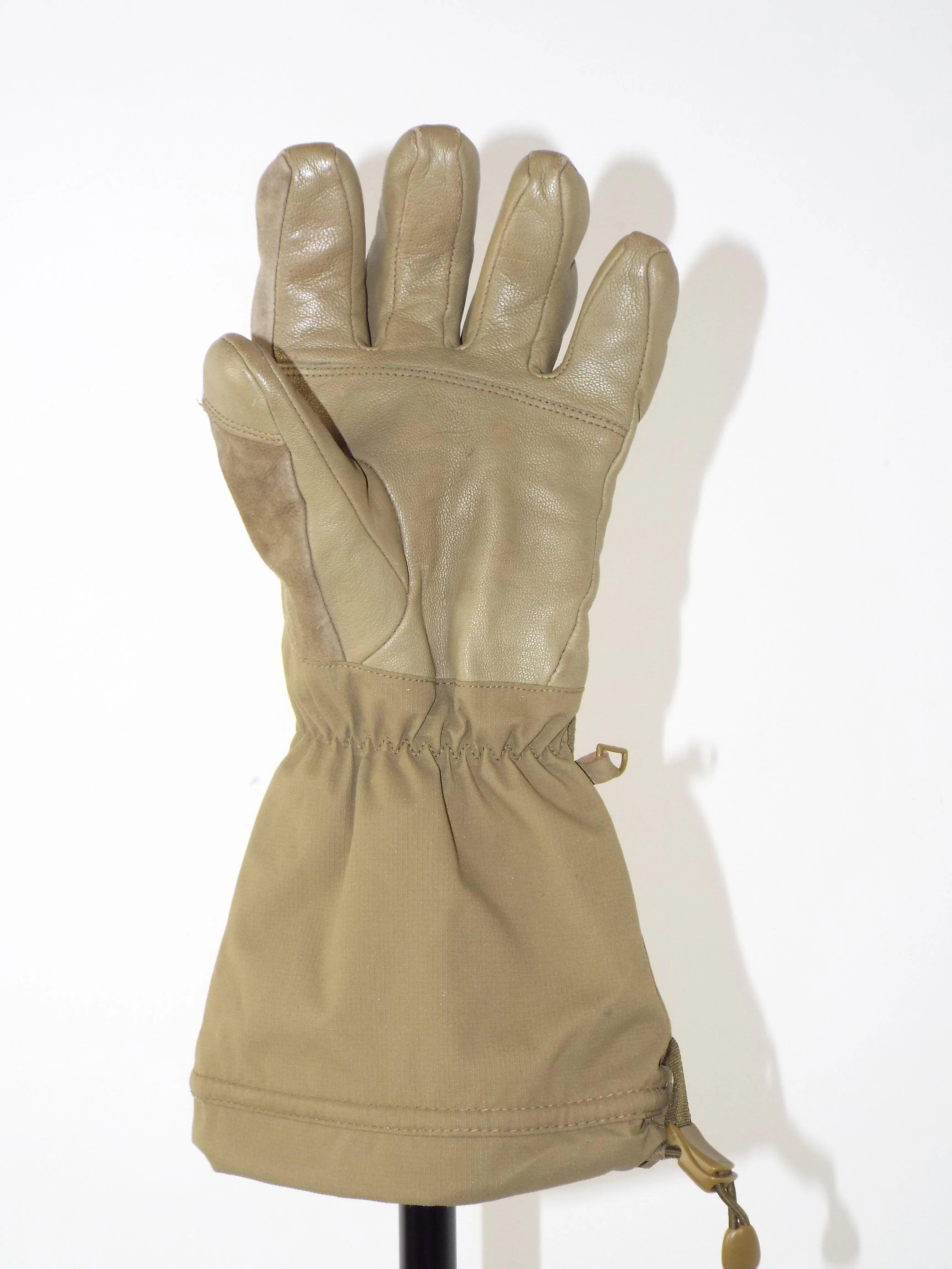 Dutch Military - Olive Green - Rip-stop Insulated gloves w/ leather palms and fingers